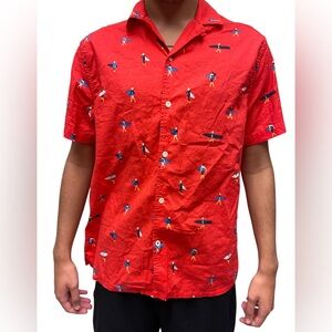 🔥🏄🏻‍♂️TOMMY HILFIGER button up red shirt w/ surfer print. Size L. Like new‼️